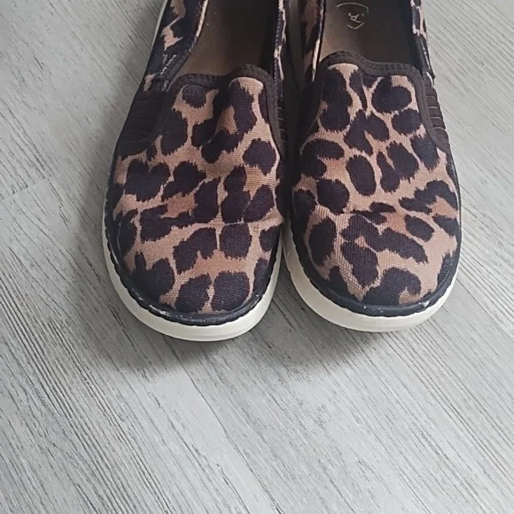 Ariat Brown Leopard Print Women's Sneakers - Picture 6 of 7